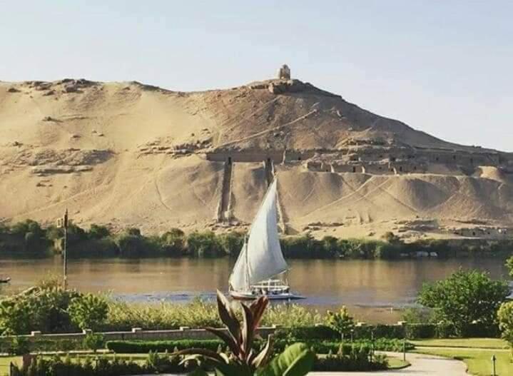 Go Inn Backpackers Aswan Eksteriør billede