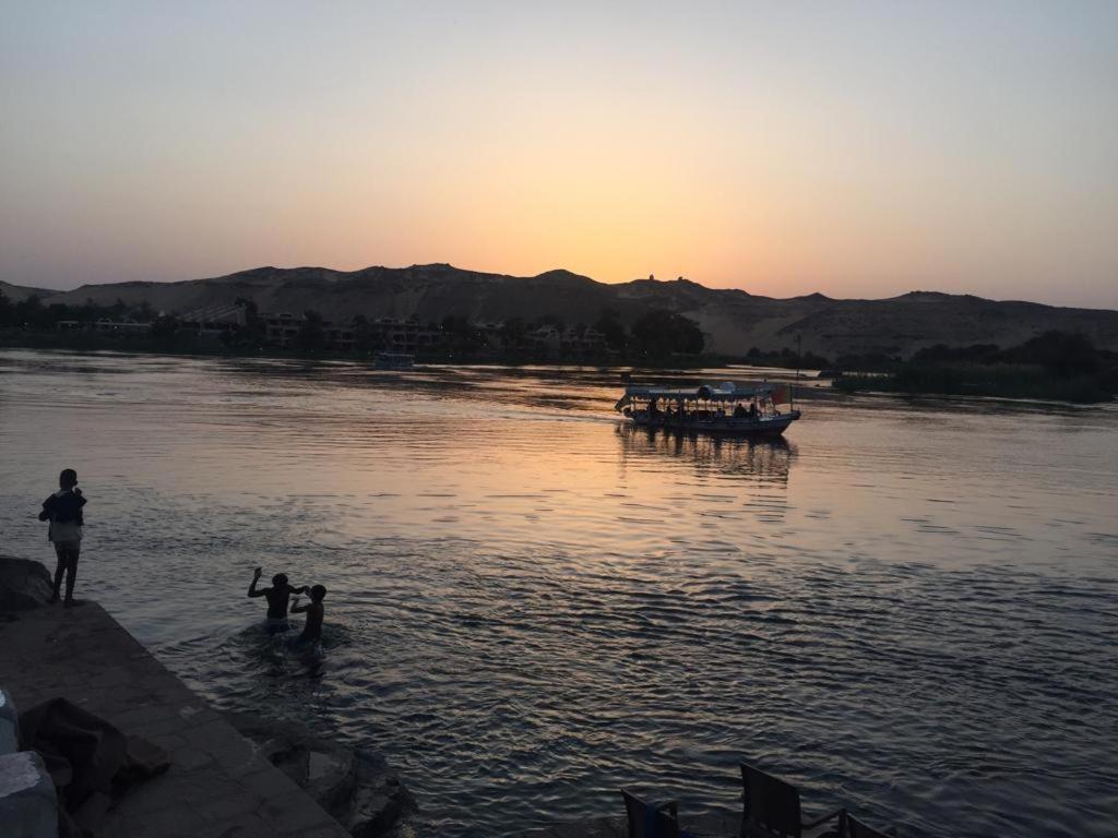 Go Inn Backpackers Aswan Eksteriør billede