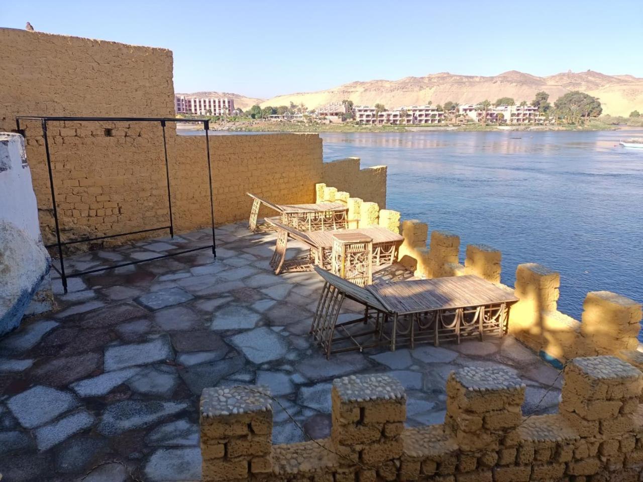 Go Inn Backpackers Aswan Eksteriør billede